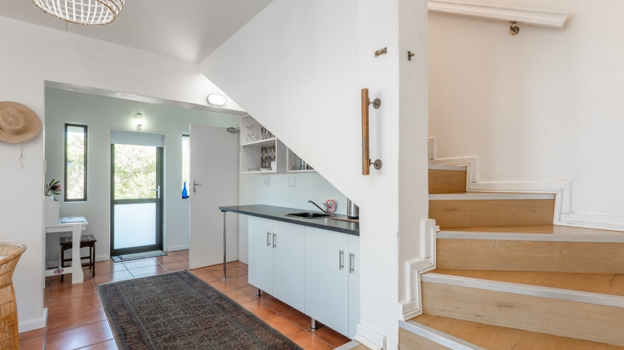 4 Bedroom Property for Sale in Oceanview Heights Western Cape